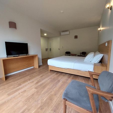 Quinta Da Roda Hotel - Conforto E Tranquilidade No Geres Cela  Bagian luar foto